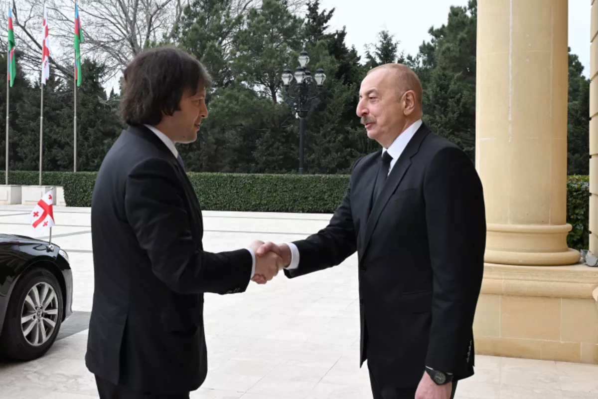 Azerbaijani President, Georgian PM Hold Phone Talks