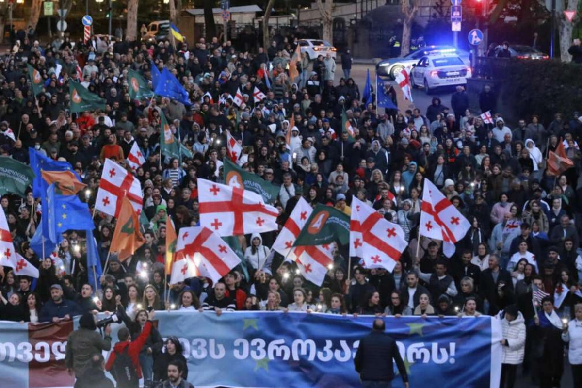 Protests Erupt in Georgia Following Suspension of EU Accession Talks