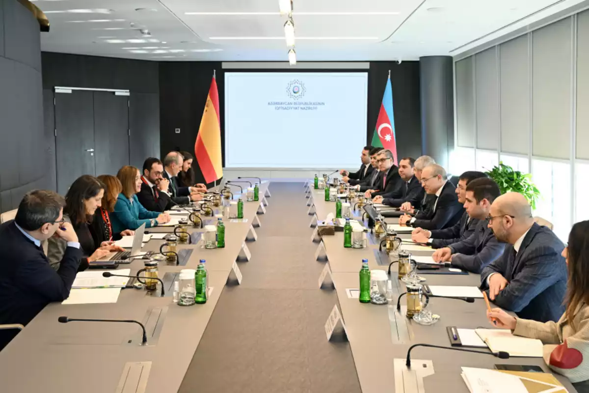 Azerbaijan, Spain Sign MoU on Strategic Economic Cooperation