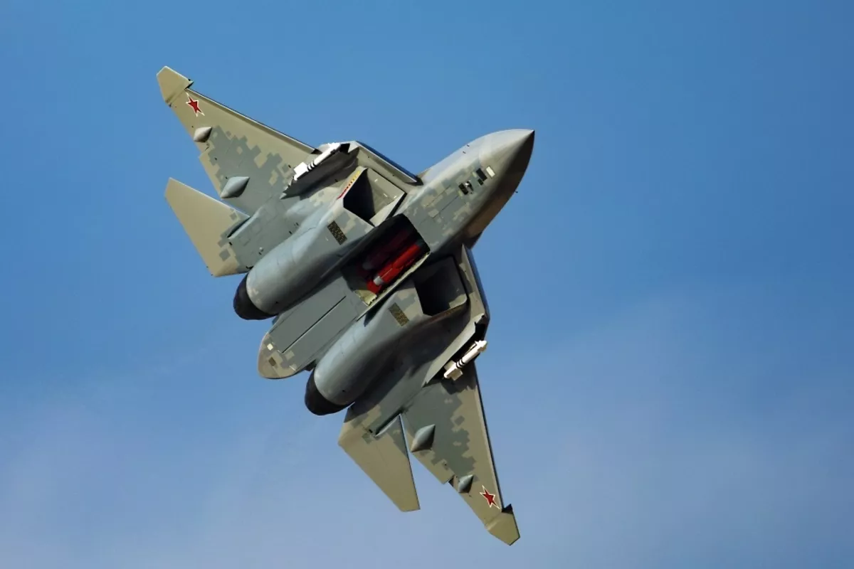 Russia Unveils New Aircraft at Egypt Airshow