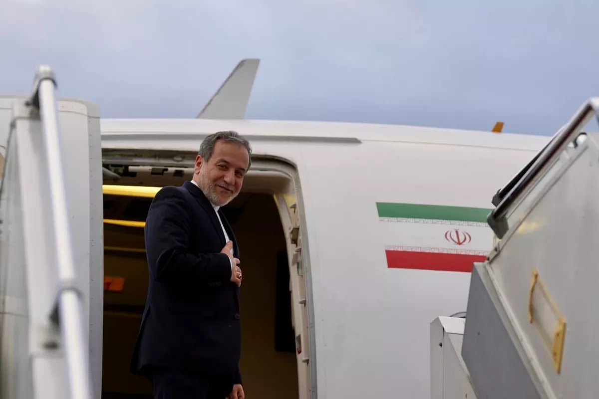 Iran's Araghchi Heads to Oman for US Talks