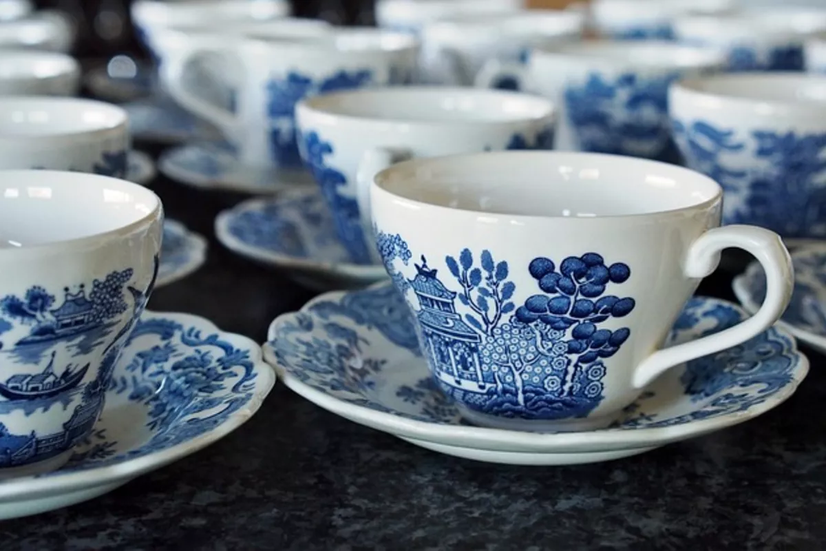 Uzbekistan Sees 33% Rise in Porcelain Imports