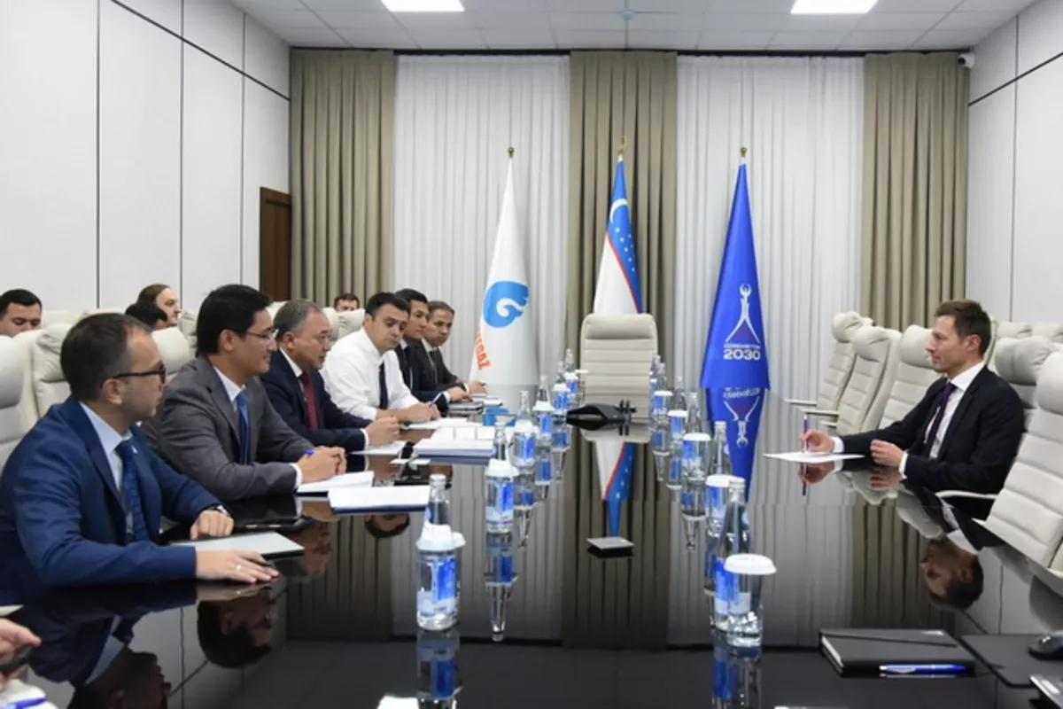 Uzbekistan's Uzbekneftegaz Unveils Future Plans and Sustainability Efforts to S&P Global and UzAssets