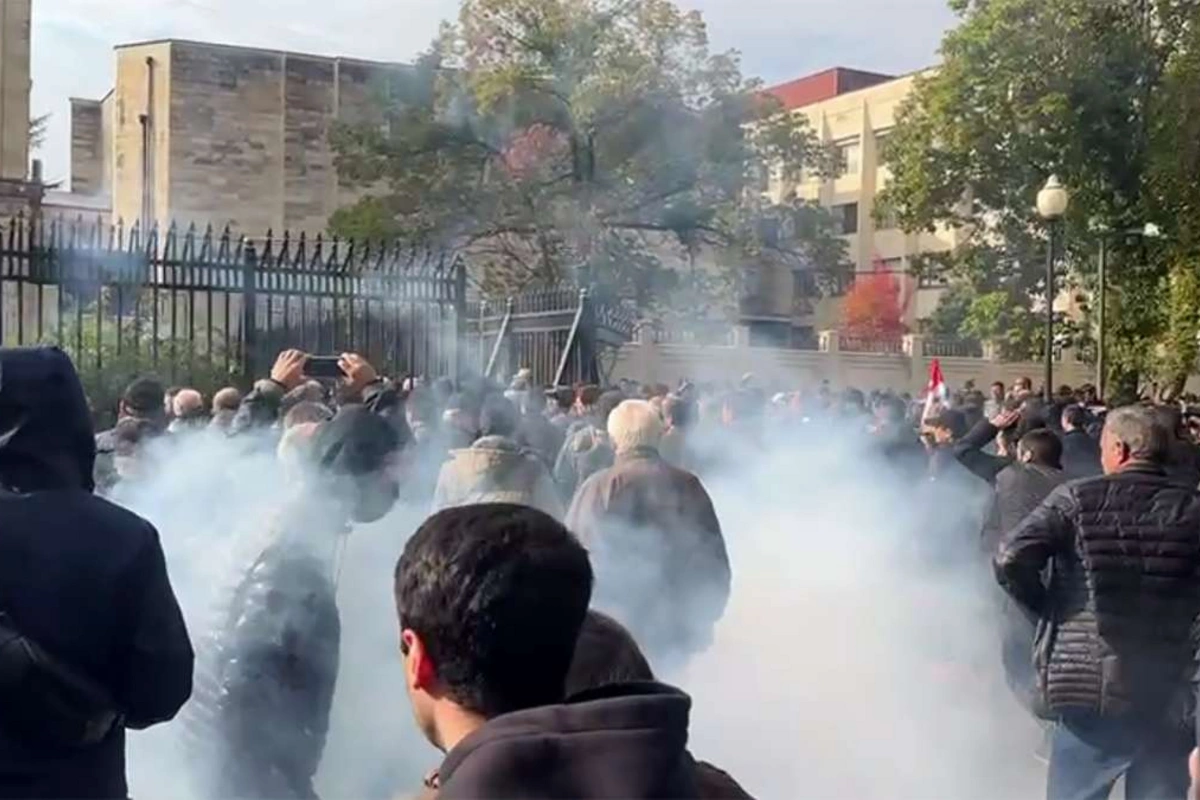 Protesters Storm Abkhazian Parliament Over Controversial Russian Investment Deal