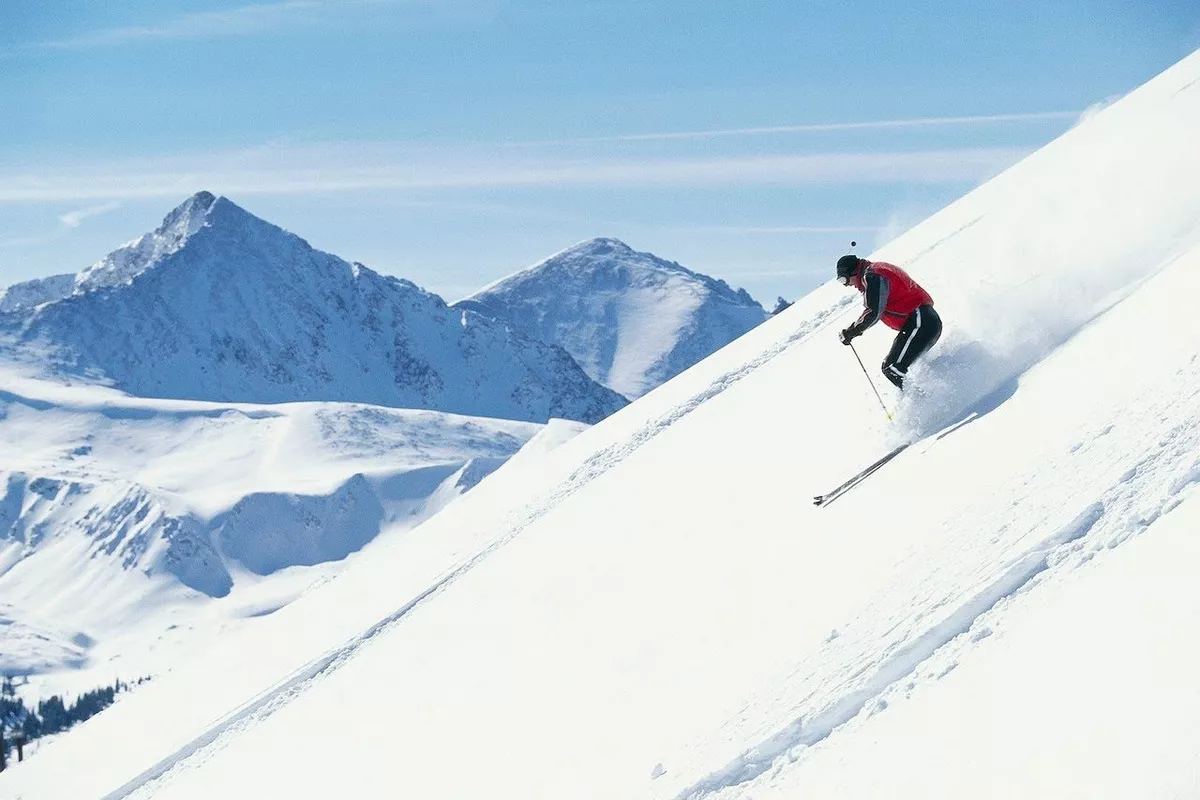 Azerbaijan Submits Bid to Host 2027 Ski Mountaineering World Championships