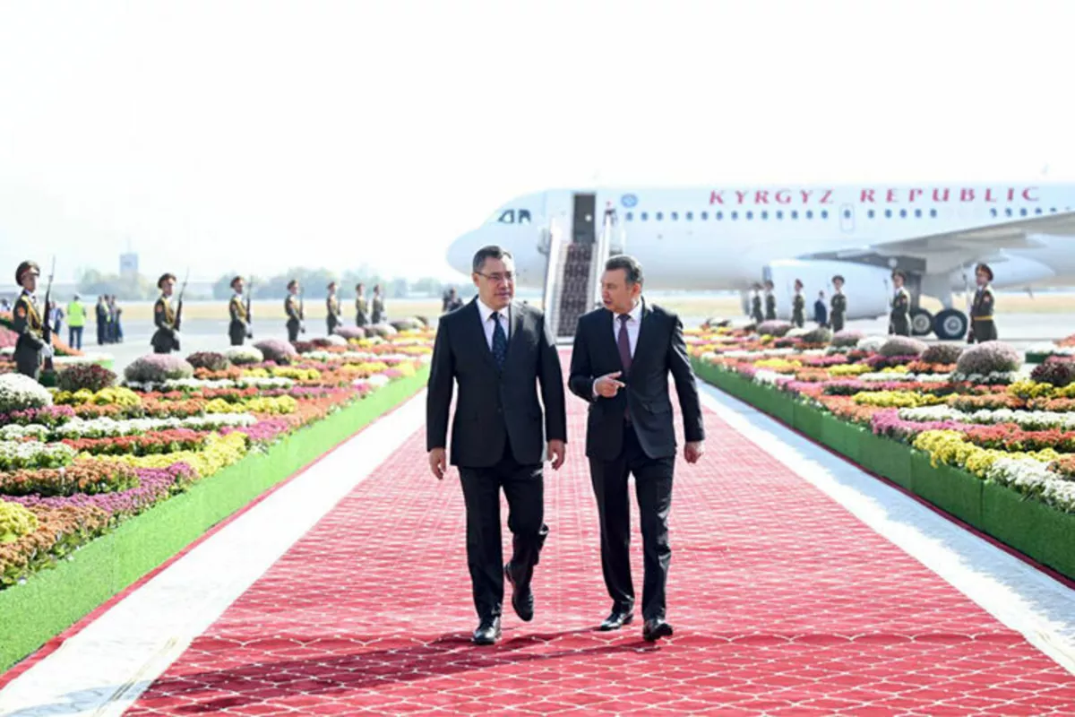 Kyrgyz President Arrives in Tajikistan Ahead of Key Central Asia–Russia Summit