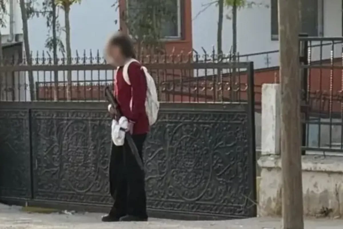 Schoolgirl Brings Pump-Action Shotgun to School in Türkiye’s Van Province