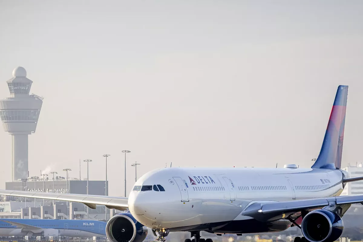 Iran War Drives Air Fares Up by 25% as Fuel Prices Spike and Routes Shift