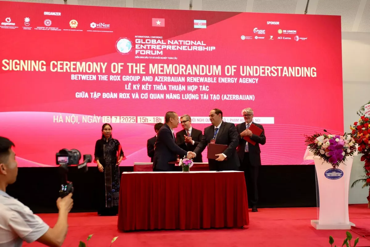 Azerbaijan, Vietnam Seal Deal to Boost Renewable Energy Collaboration