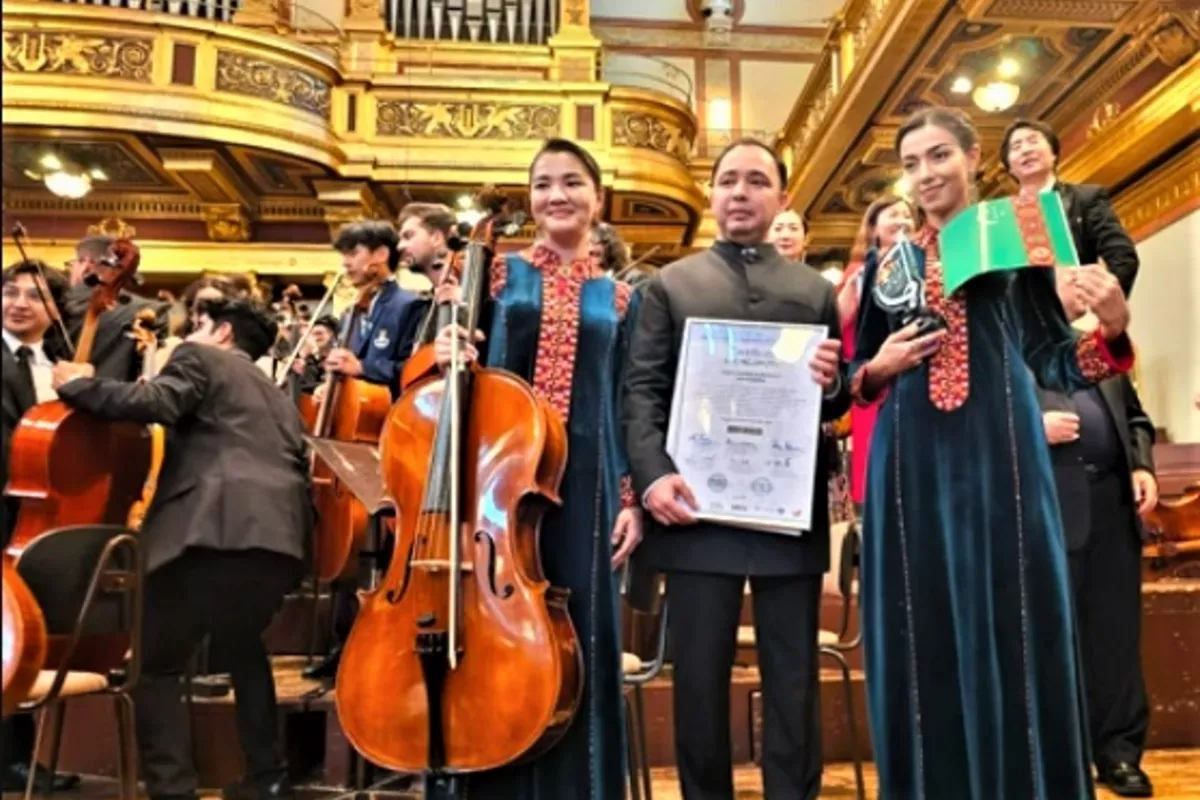 Turkmen Ensemble Triumphs in Vienna with Gold Prize at Global Orchestra Festival