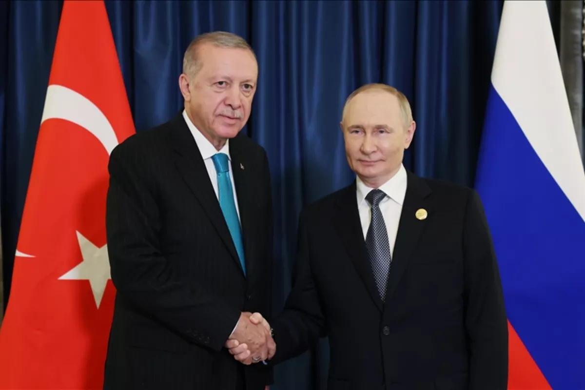 Erdogan, Putin Discuss Middle East in Phone Call