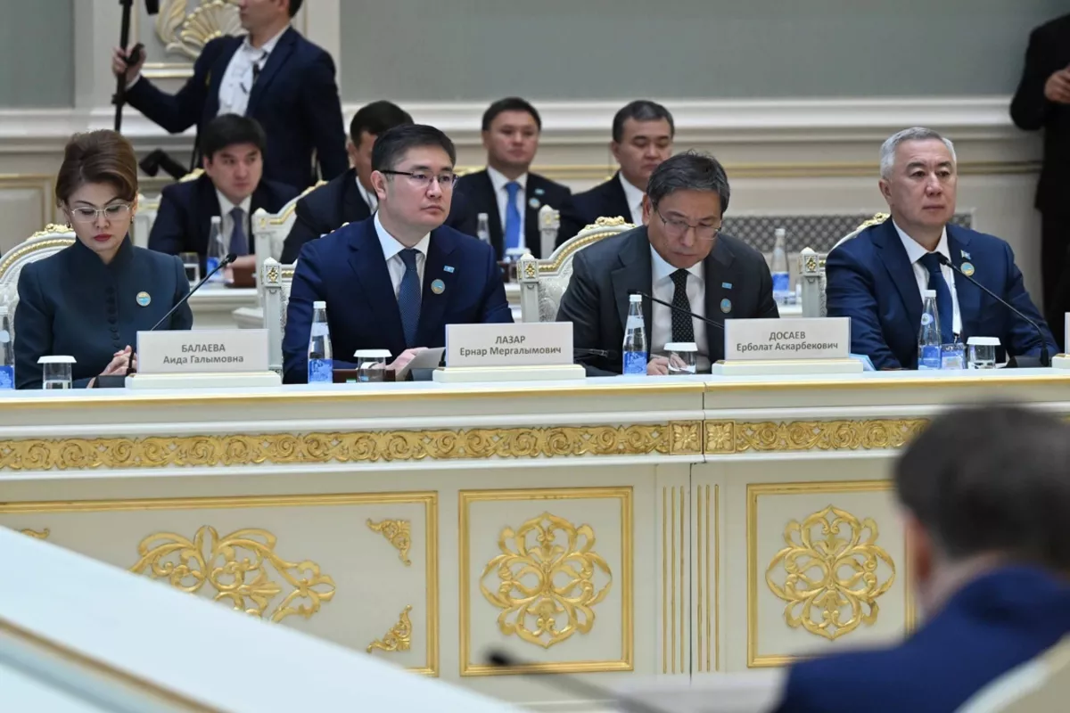 Kazakh Leader Highlights Digital and Cultural Cooperation with Uzbekistan, Invites AI Collaboration