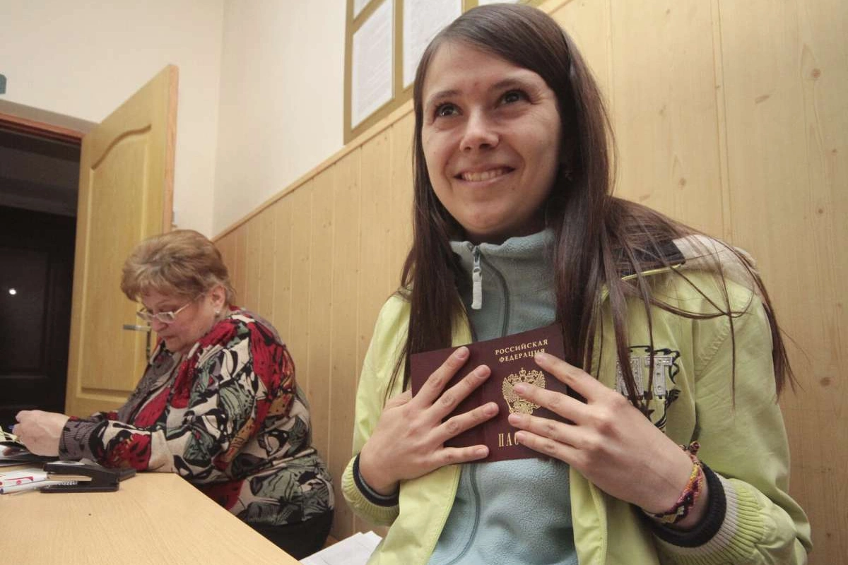 The Use of Passportization in Perpetuating Unrecognized Separatist States