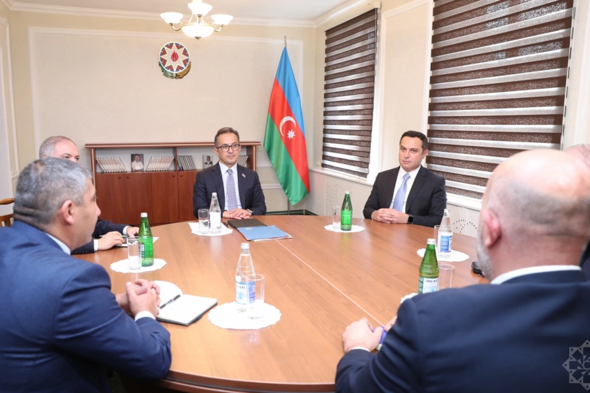 Azerbaijan and Karabakh Talk Integration as Partial Evacuation Starts