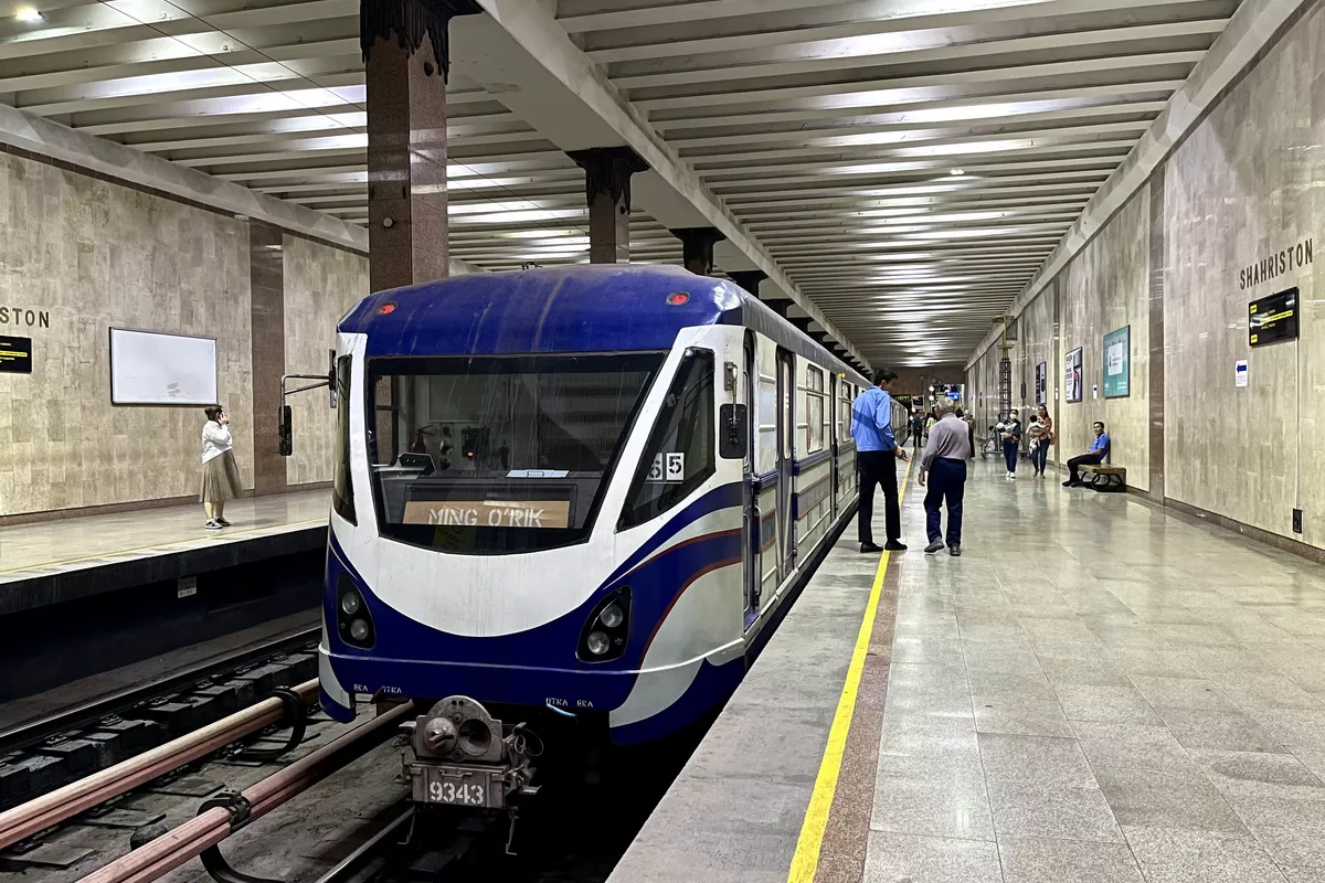 Tashkent Metro to Add 56 New Train Cars by 2026 to Ease Overcrowding