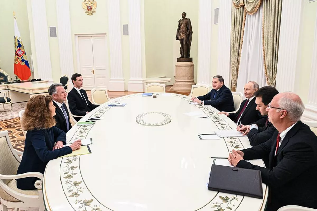 Putin-Witkoff Meeting Starts in Moscow