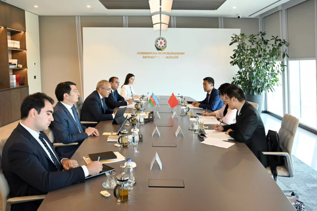 Azerbaijan, China Review Key Items on Economic Co-Op Agenda