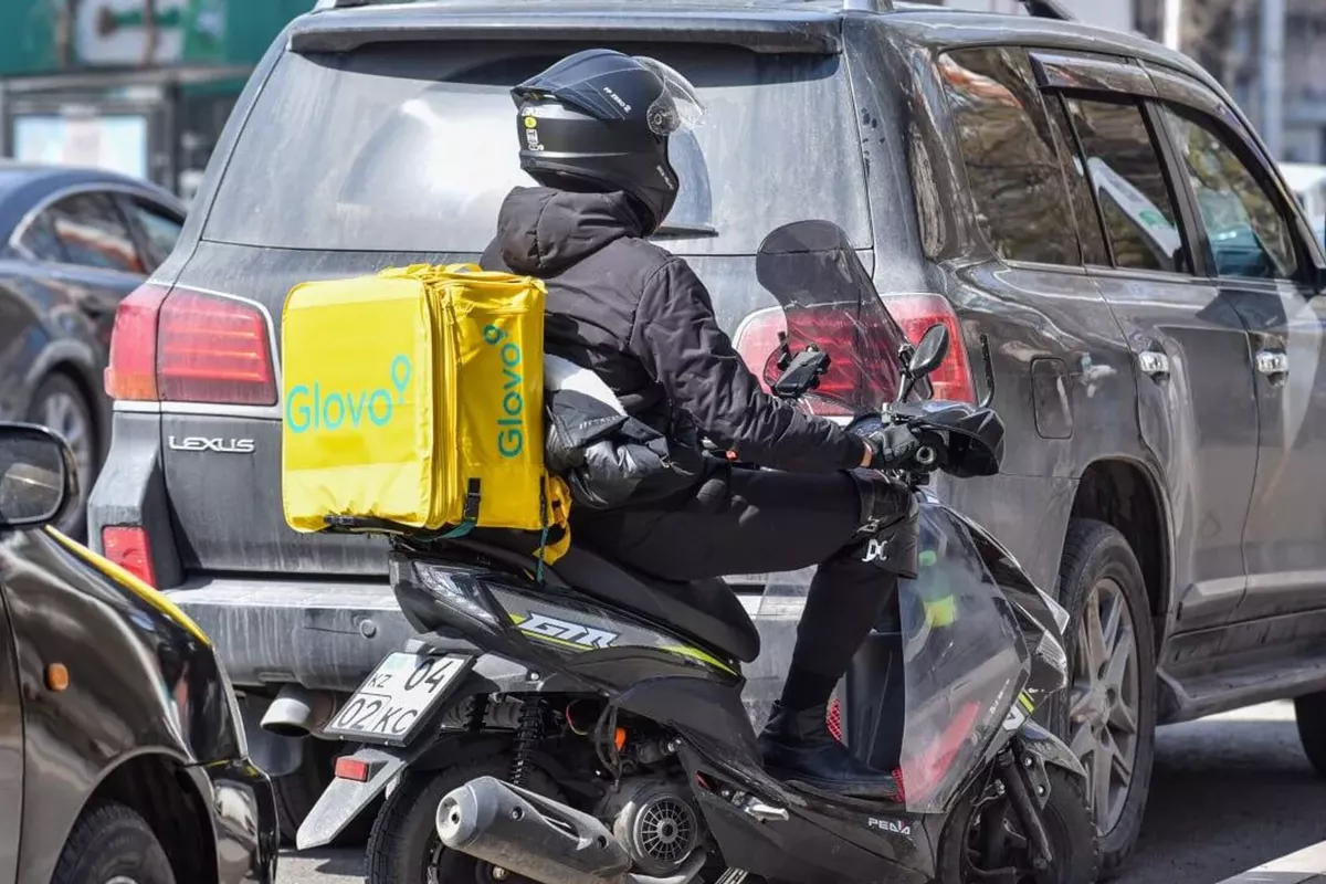 Kazakhstan's Almaty Bans Foreign Couriers from Delivery Services