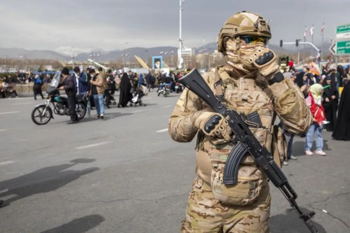 Iran Arrests Nine Militants in Security Operation - VIDEO