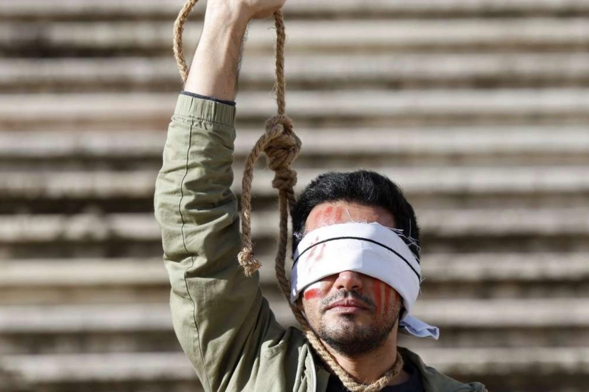 Iran Executes Over 130 People in a Month: Report