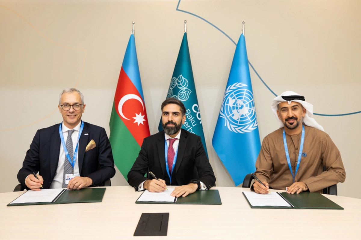 Azerbaijans SOCAR Signs MoU with Masdar and ACWA Power