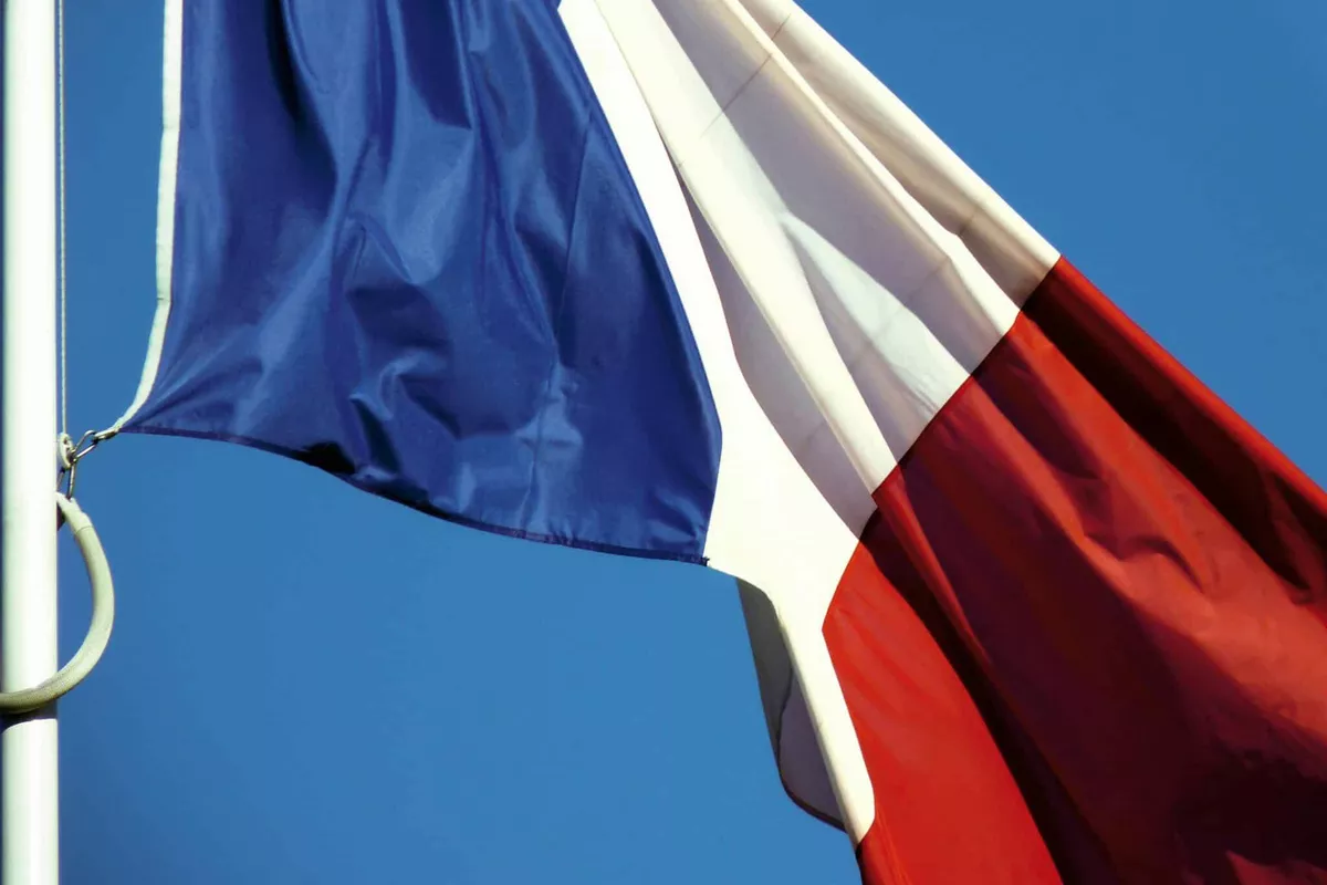 France Recalls Spy Agency Officers From Georgia, Report Says