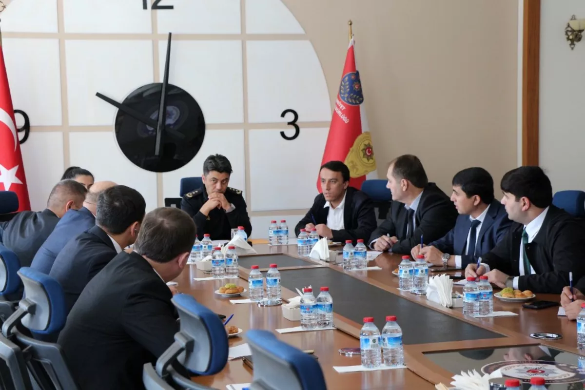 Tajik Police Officers Complete Dashcam Data Recovery Training in Türkiye