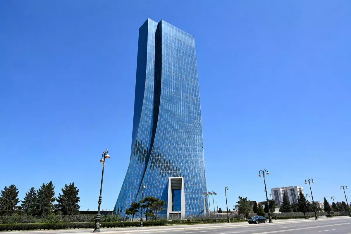 Azerbaijan’s Central Bank Reserves Surpass $13 Billion