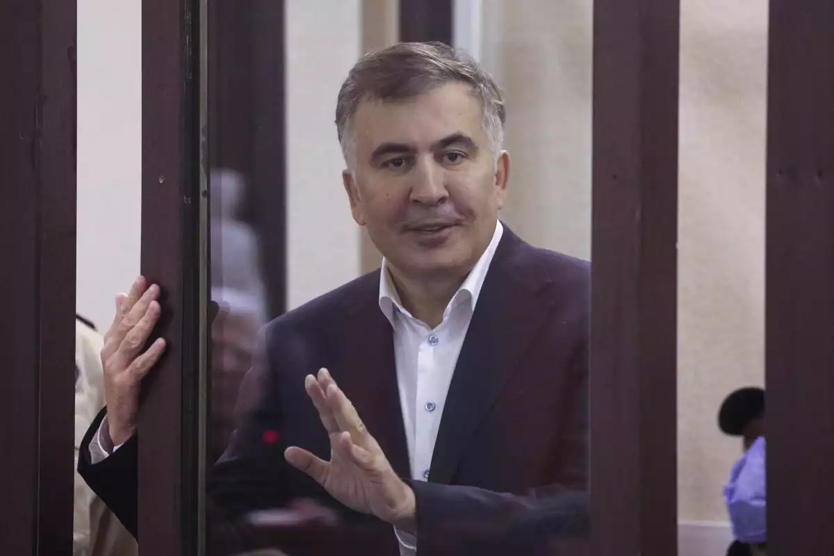 Georgian Court Adds 9 More Years to Saakashvili's Sentence