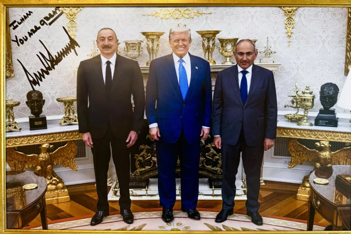President Ilham Aliyev Thanks Trump for His Gift