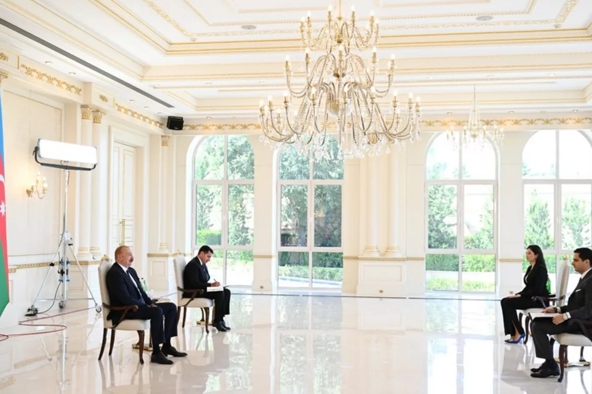 Slovakia Extends Official Visit Invitation to Azerbaijani Leader
