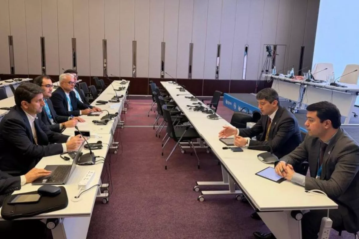 Tajikistan, Iran Discuss Potential Import of Internet Traffic at Global Telecom Conference in Baku