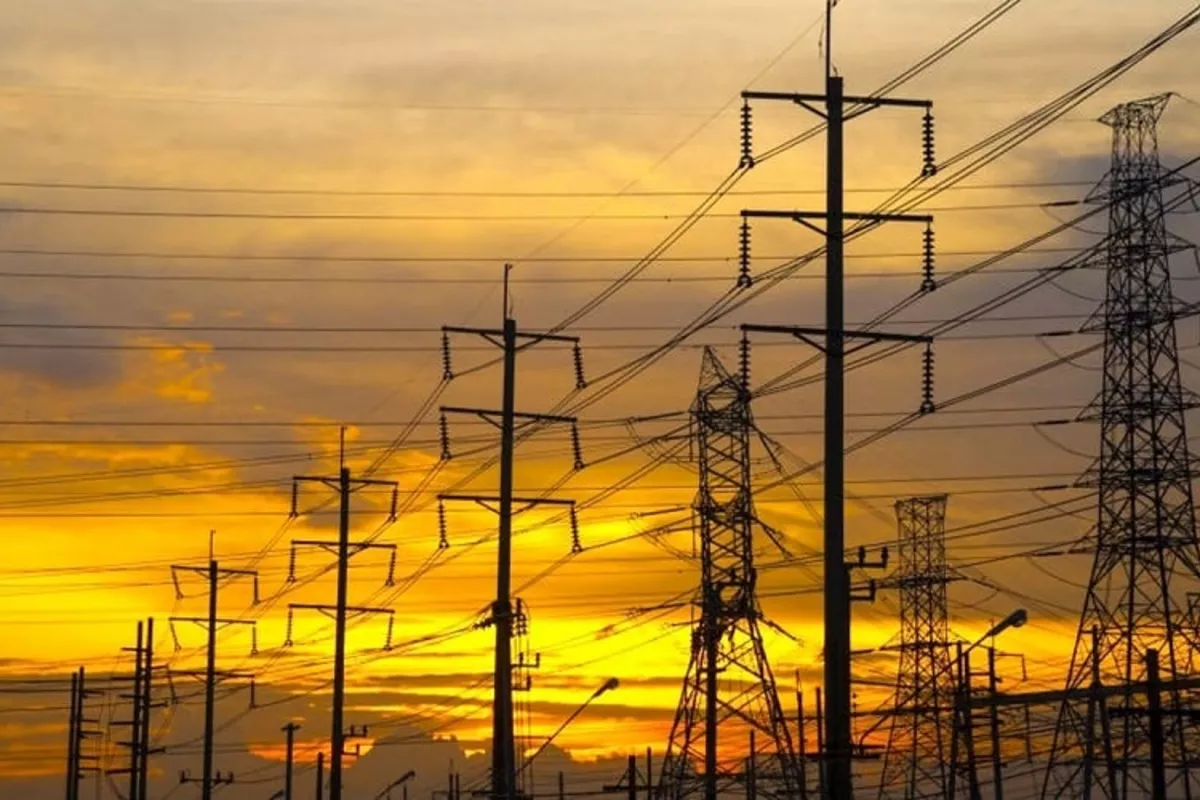 Iran Resumes Electricity Exports Despite Domestic Power Issues