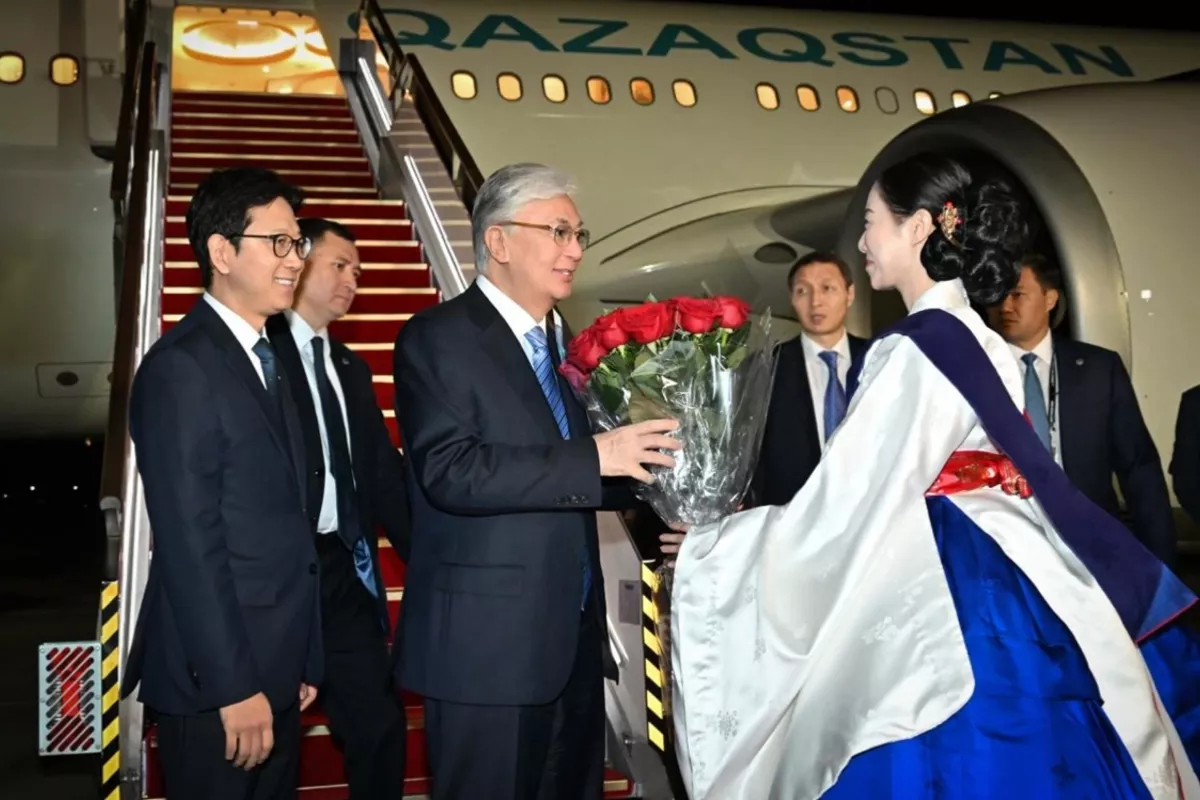 Kazakh President Lands in Seoul for High-Level Talks - VIDEO