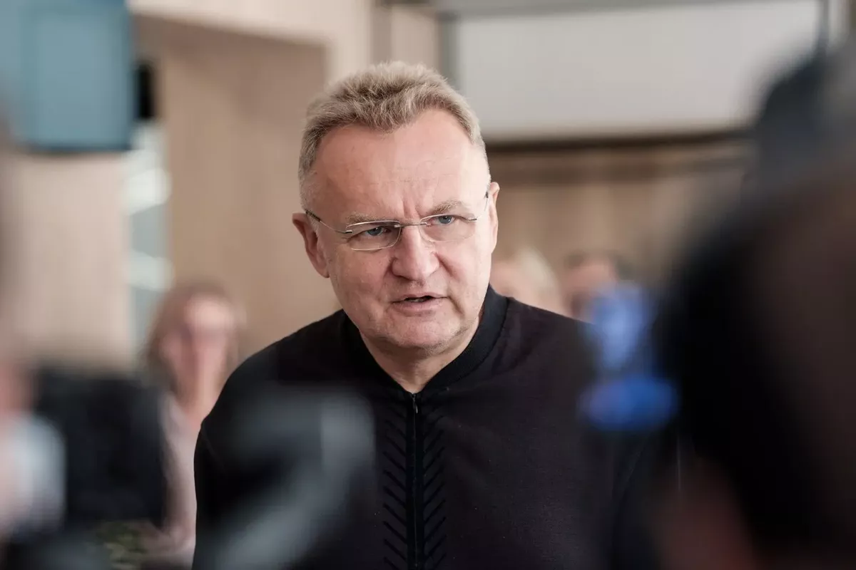 Lviv Mayor Uncovers Hidden Spy Device After High-Level Meetings in Ukraine