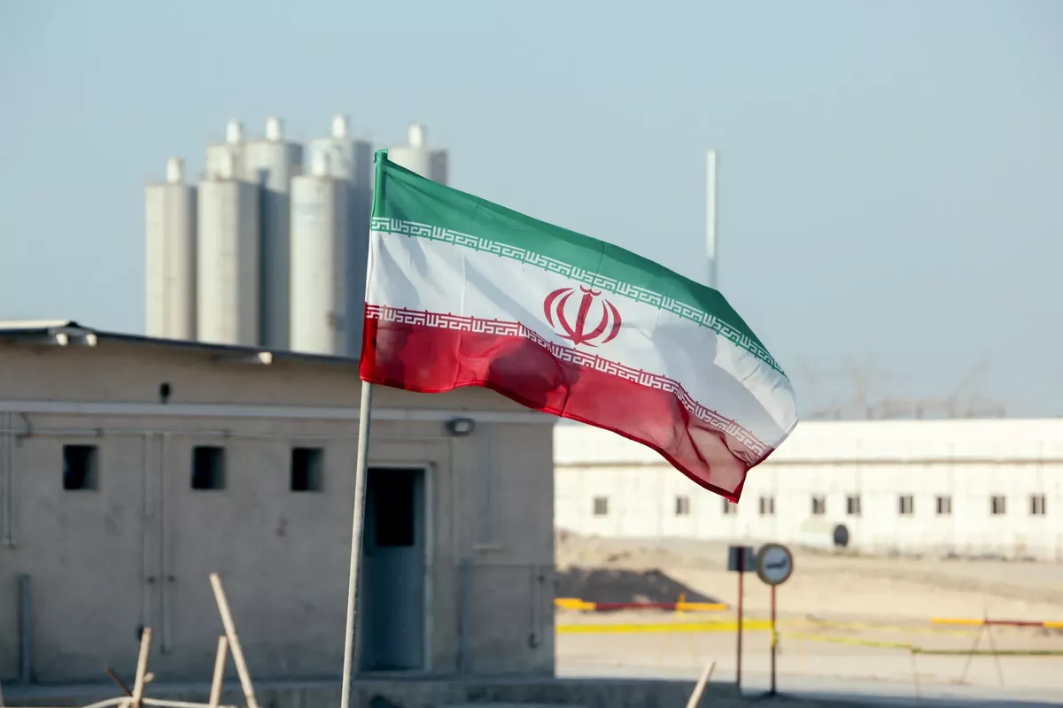 Iran Vows to Defend Peaceful Nuclear Program