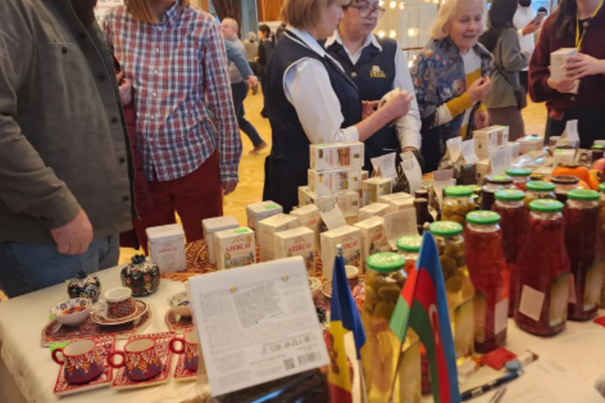 Azerbaijan Highlights Culture at Moldova Charity Fair