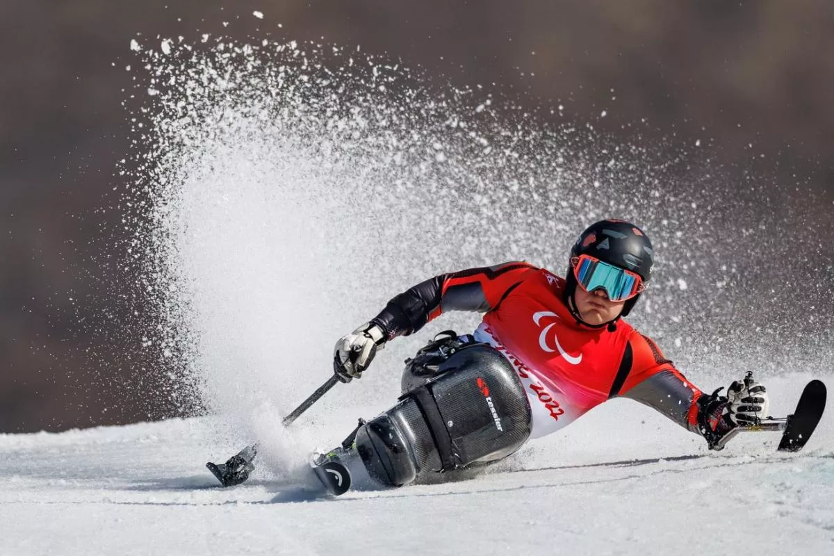 Azerbaijani Paralympic Skier Set to Compete in International Tournament