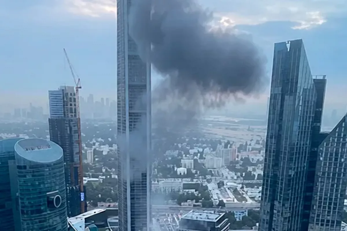 Iranian Drone Targets Dubai’s Financial Center - VIDEO