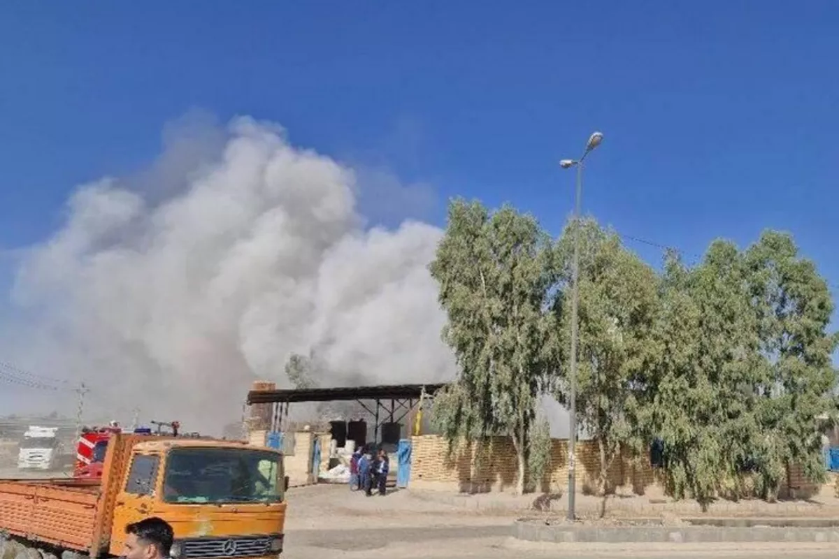 Fire Breaks Out at Oil Refining Facility in Central Iran