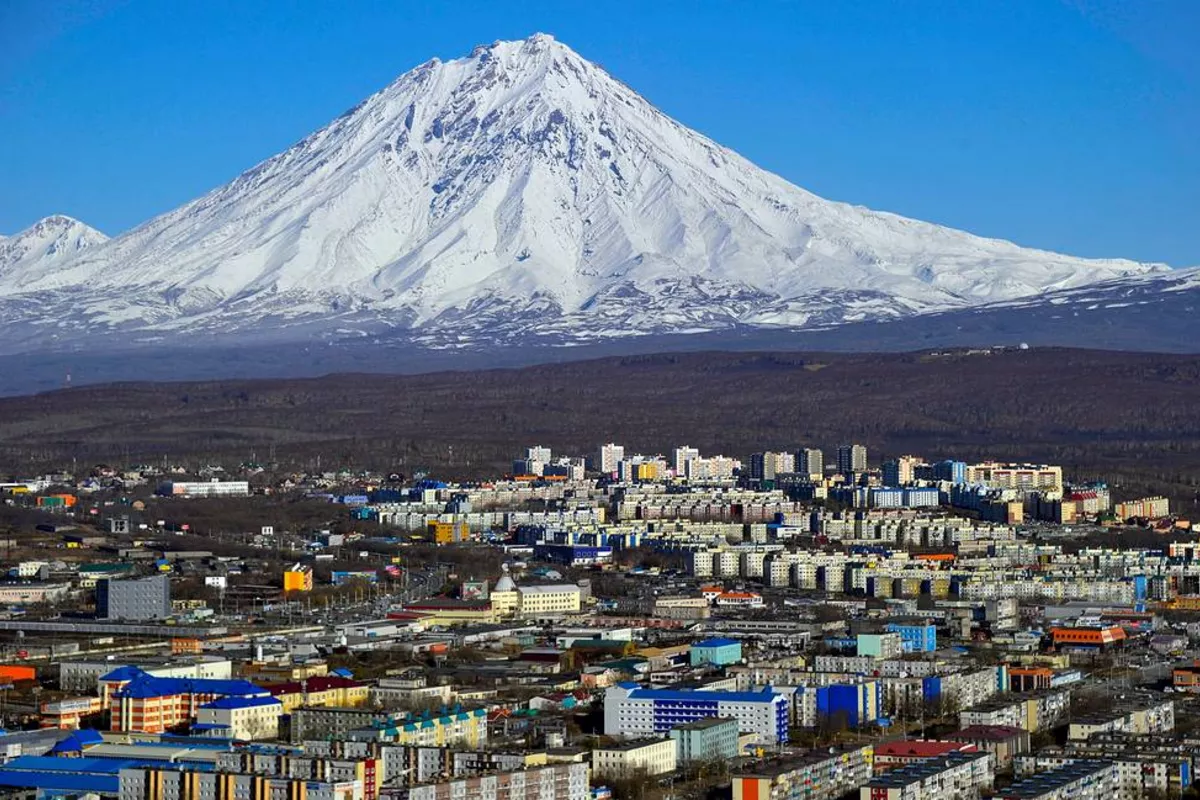 5.8-Magnitude Earthquake Shakes Russia’s Kamchatka