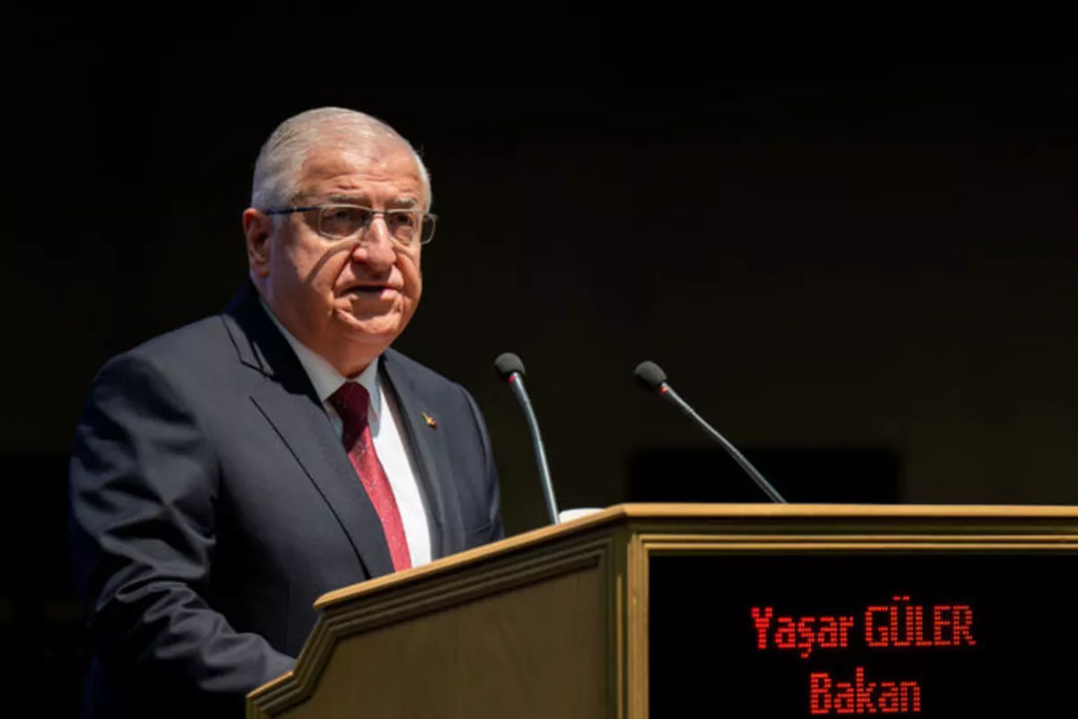 Turkish Defense Minister Sends Stern Warning to Terrorist Groups