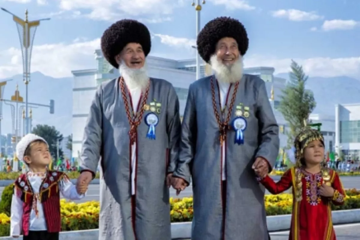 Turkmen President Marks Day of Older Persons with Message of Respect and Unity