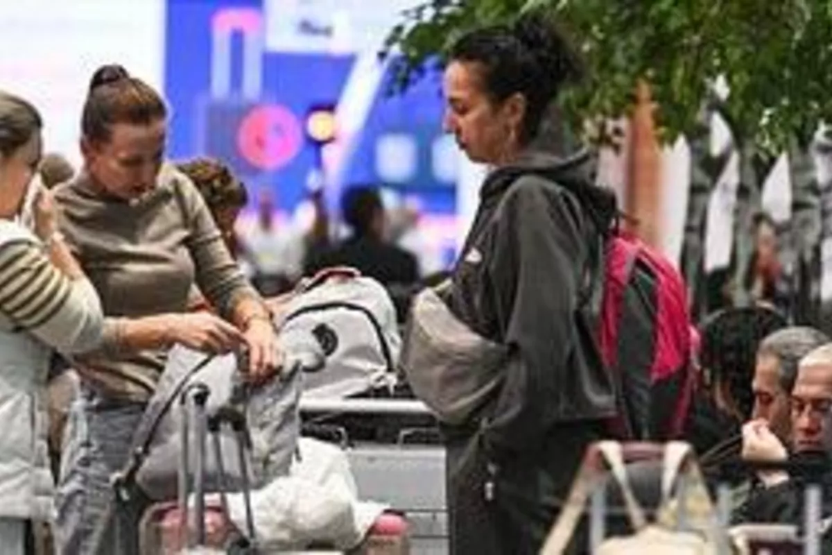 Mass Flight Delays Hit Moscow’s Vnukovo Airport After Overnight Drone Attack