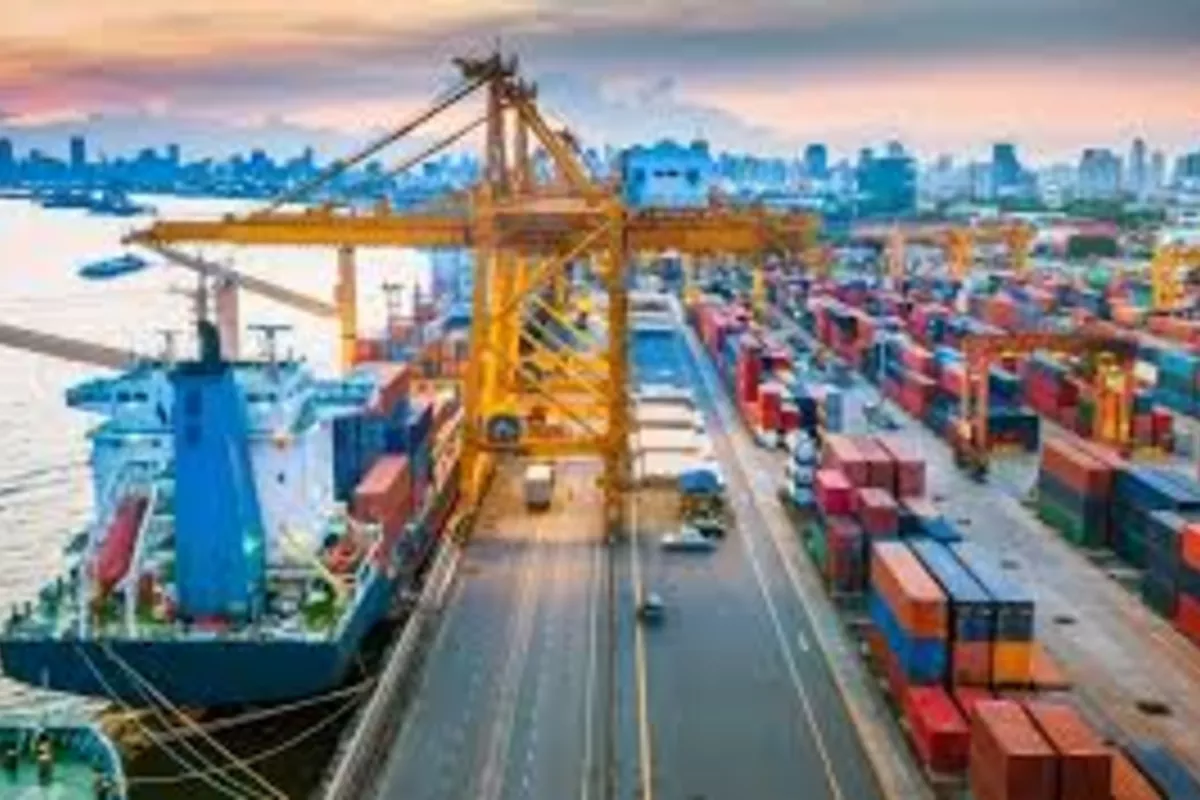 Türkiye Sees 4.8% Growth in Exports to Neighboring Countries in First Half of 2025