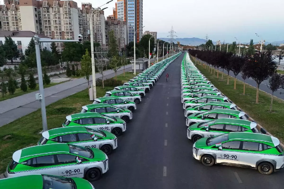 Tajikistan, India Explore Joint Car and EV Assembly Projects