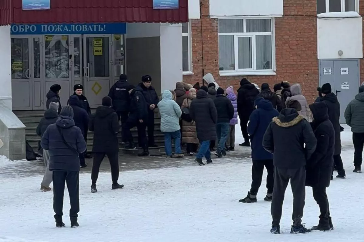 Terror Threat Triggers School Evacuation in Russia