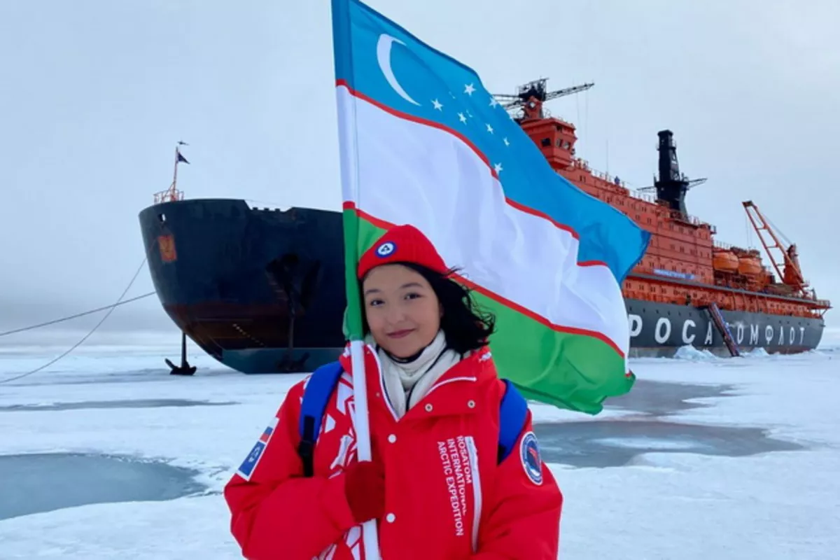 Uzbek Schoolgirl Reaches North Pole in Global Arctic Expedition