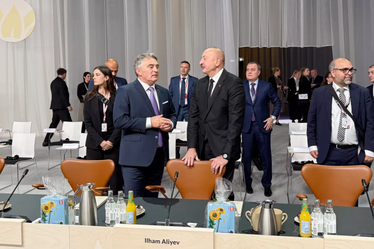 President Ilham Aliyev Joins Opening Plenary of 7th European Political Community Summit