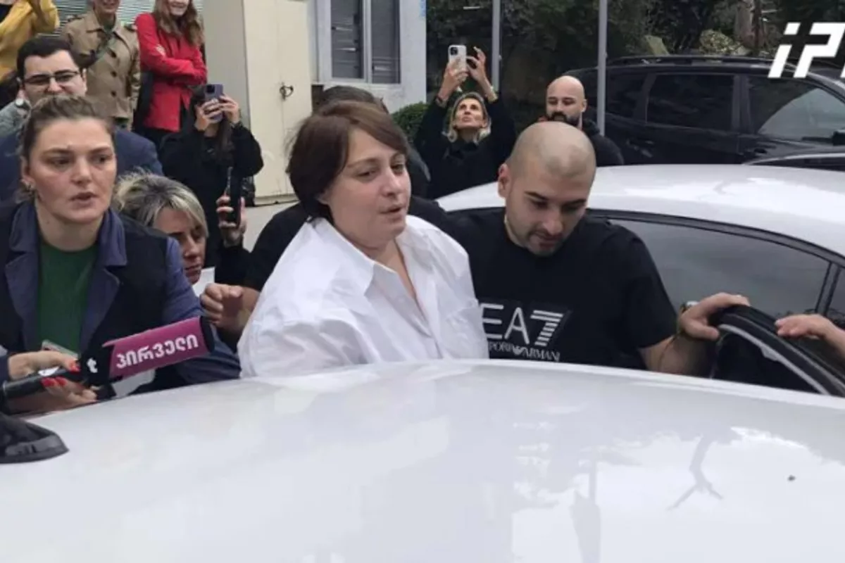 Tbilisi Police Detain Coalition for Change Leader for Spray-Painting GD Banner